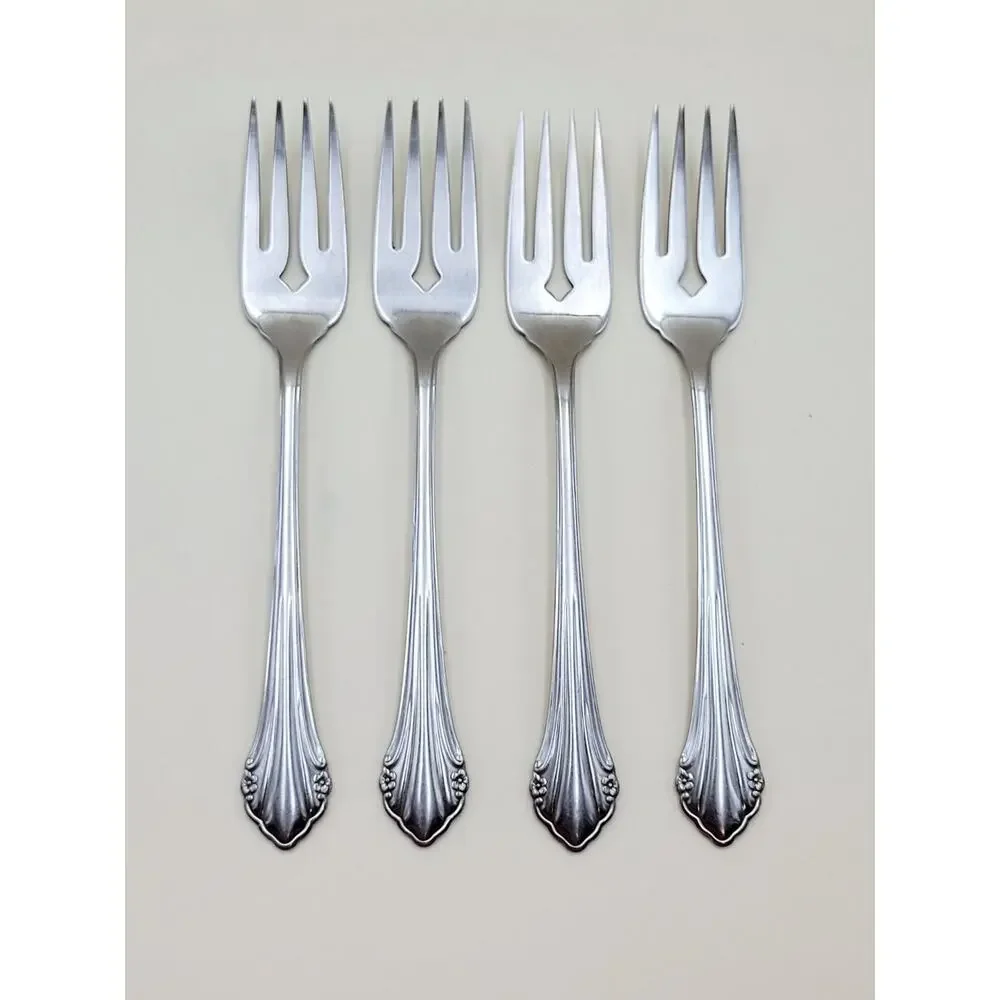 Oneida 1881 Rogers BITTERSWEET REPOSE Set 23pc Service for 4 Silverware